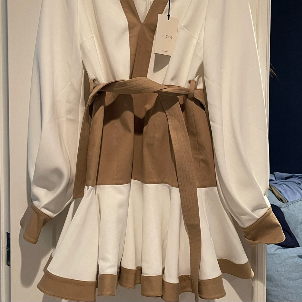 Alexis dress